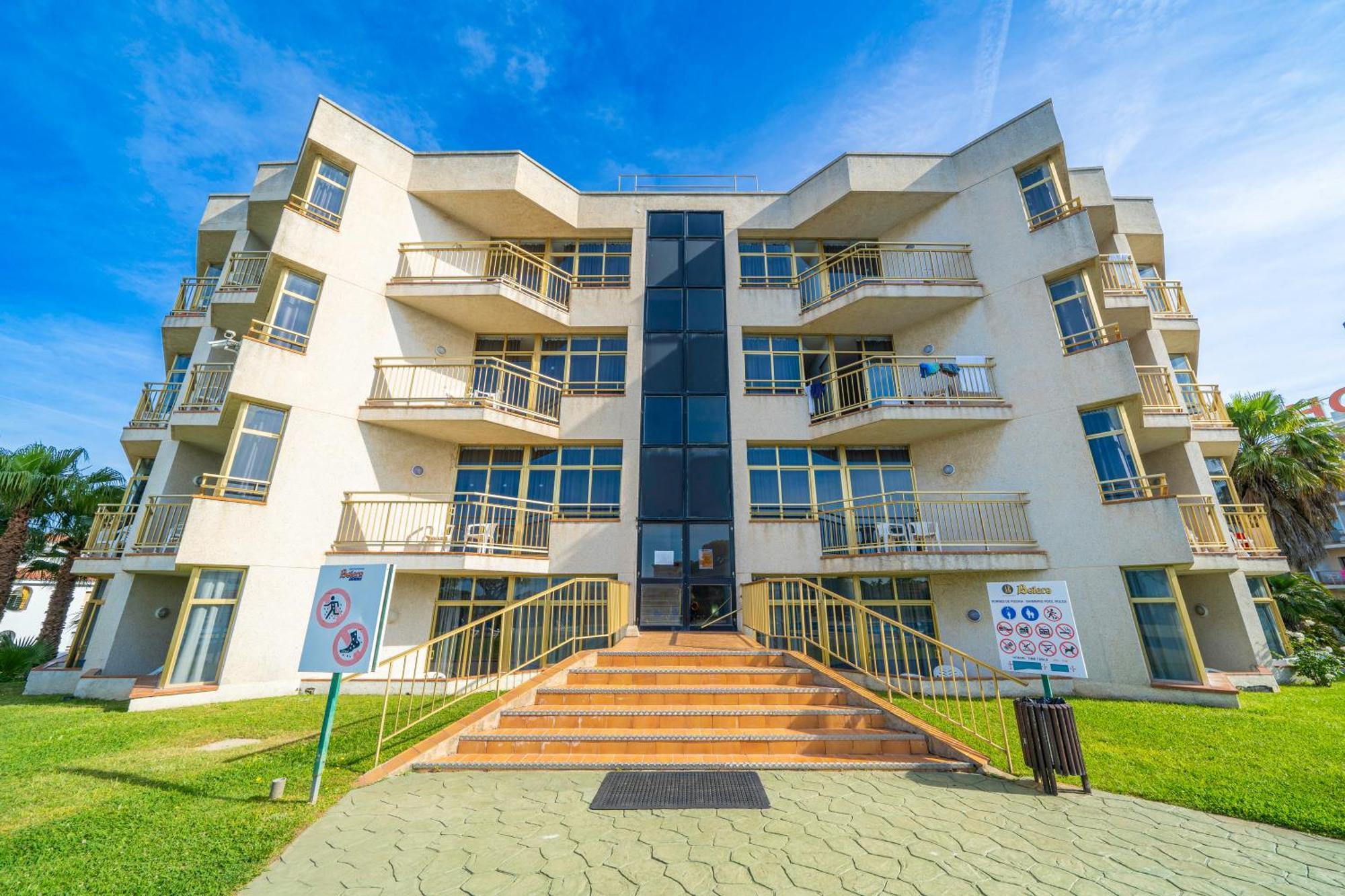 Апарт отель Ar Bolero Park Льорет-де-Мар Экстерьер фото